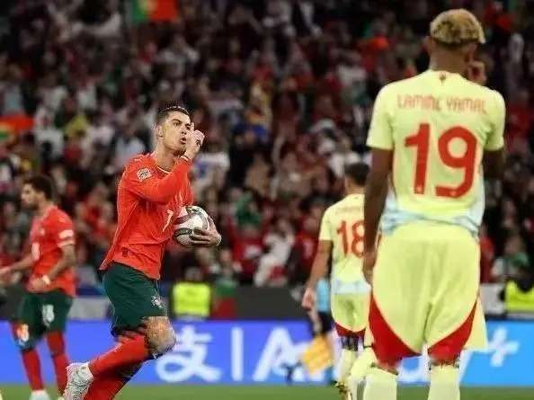 -C罗连续三场比赛得分超过比分优势明显，篮网挑战极限！